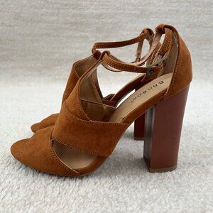 Bamboo Embark Strappy Chunky Heels Shoes 7